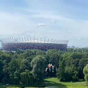 Aparthotel Dedek Park - Historyczny Dworek W Pieknym Parku Skaryszewskim Obok Stadionu Narodowego, Warschau